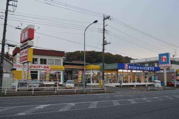 法人客の大幅減少に「待った！」 女性客を意識した店作りとホリデー車検の導入